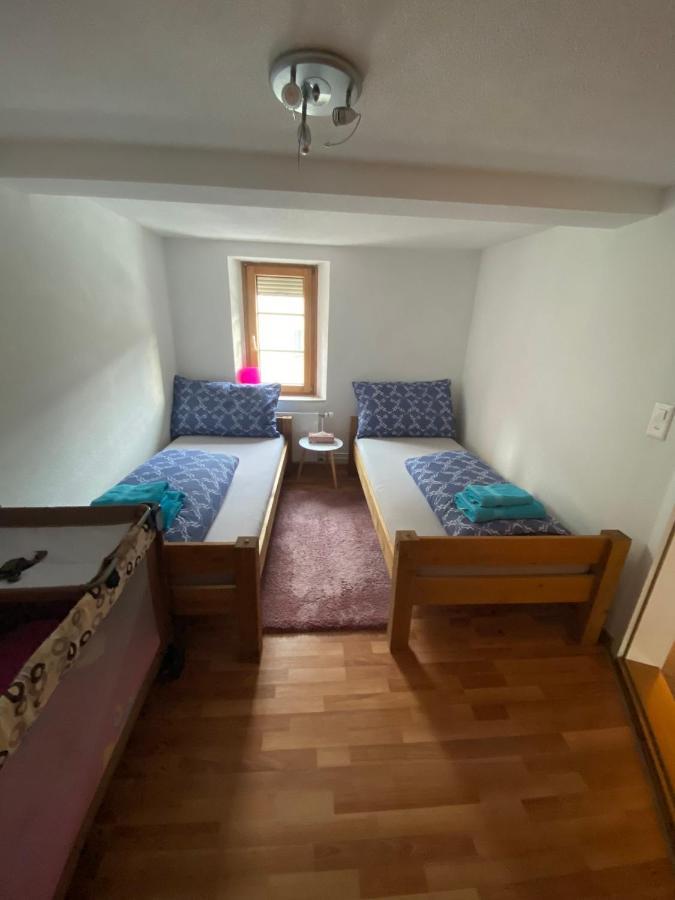 Apartmán Haus Wiggis Netstal Exteriér fotografie